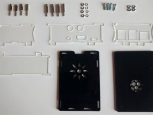 Assembly Instructions for the HiFiBerry DAC+ / Digi+ Transparent Case